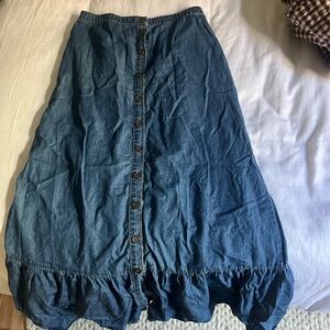 DR2 Denim Skirt with Buttons